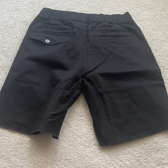 ANAX Distressed shorts Black Size Medium NWT - Picture 6 of 7